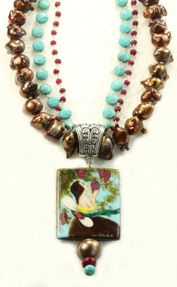 Art Deco Woman with Grapes