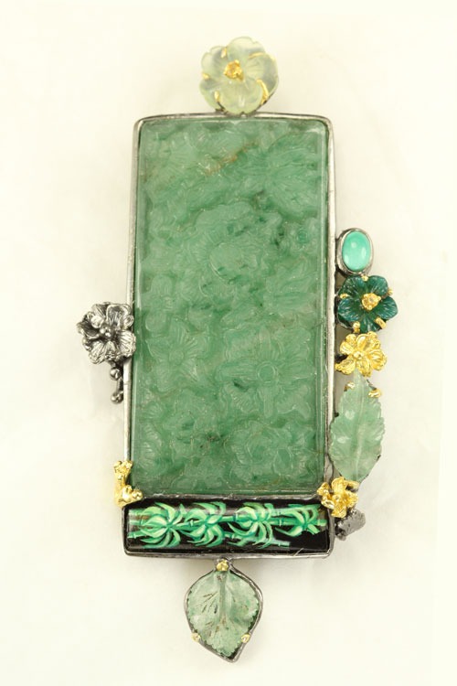 Carved Aventurine Pin-Pendant