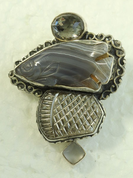 Carved Botswana Agate Pin-Pendant