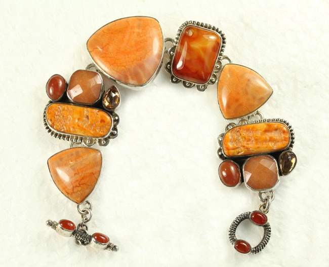 Fire Agate & Spiny Oyster Bracelet