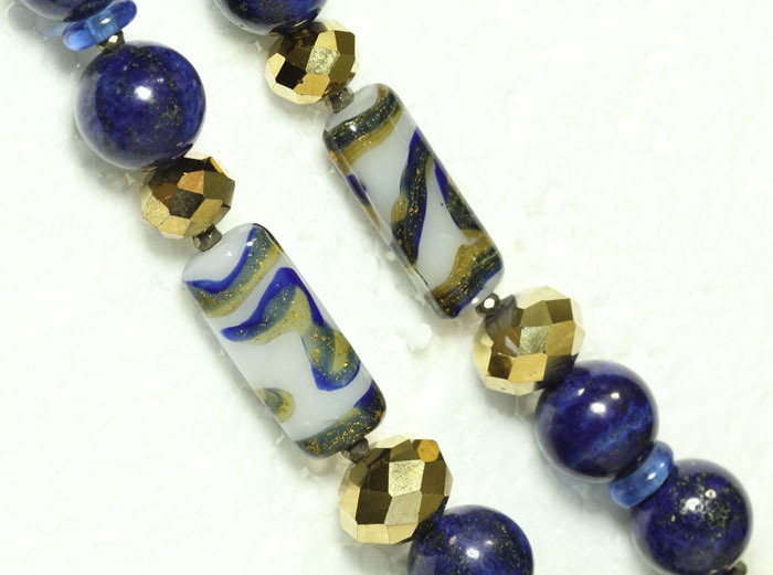 Lapis & Vaseline Glass Necklace