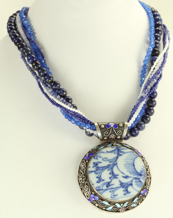 Porcelain Pendant Necklace with Lapis & Moonstone  