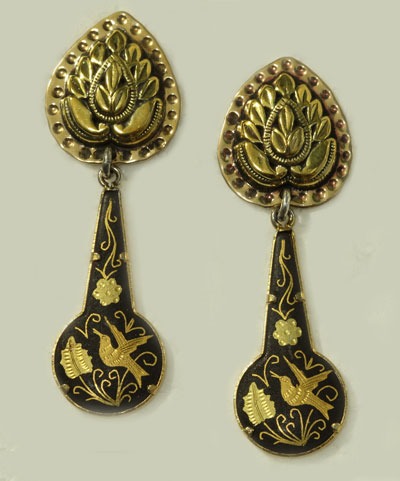 Vintage Spanish Metal Post Earrings
