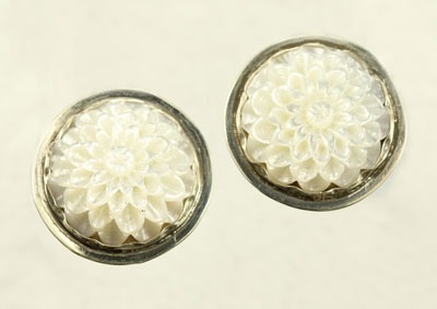 Very White Carved Flower Dome Clip Earrings