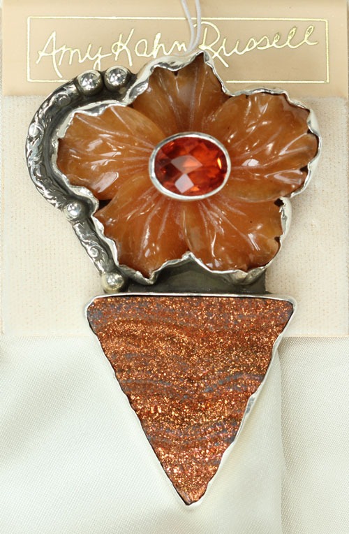 Carved Aventurine Pin-Pendant