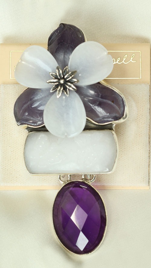 Lavender & White Pin-Pendant with Butterflies