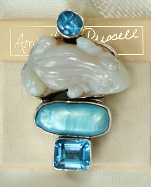 Opal Frog Pin-Pendant  