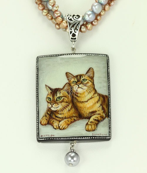Best Friends Pendant Necklace with Pearls