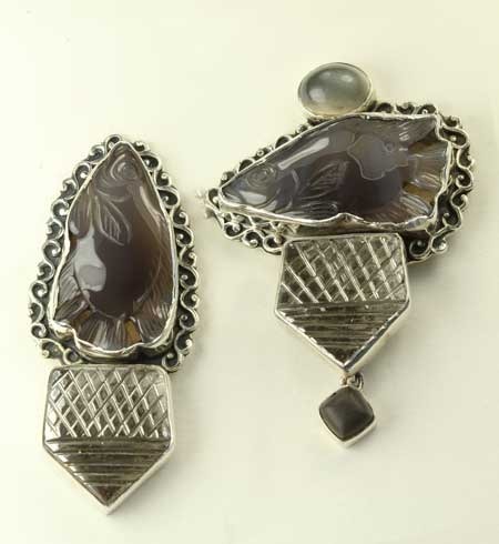 Carved Botswana Agate Pin-Pendant