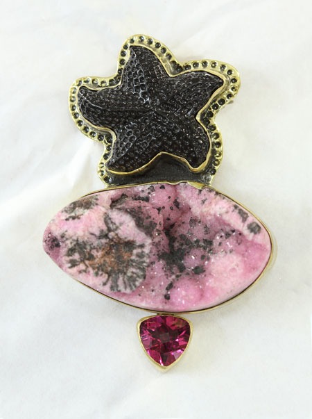 Cobalto Calcite & Coral Pin-Pendant