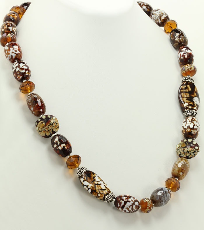 Snow Agate Necklace