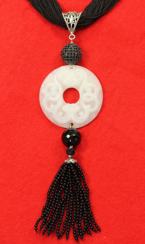 Asian Inspired Black & White Necklace