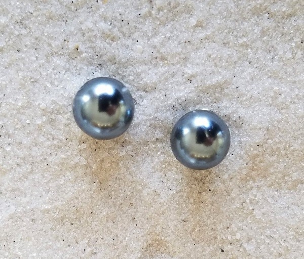 7 mm Peacock Mabe Pearl Post Earrings