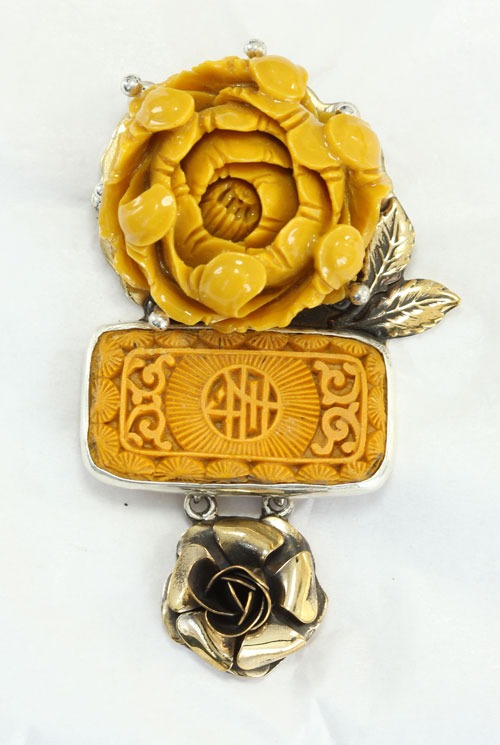 Hand-Carved Flower Pin-Pendant