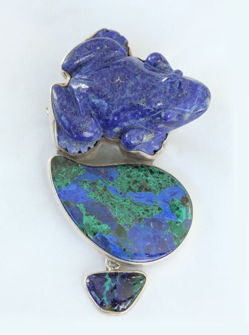 Hand-Carved Lapis Frog Pin-Pendant