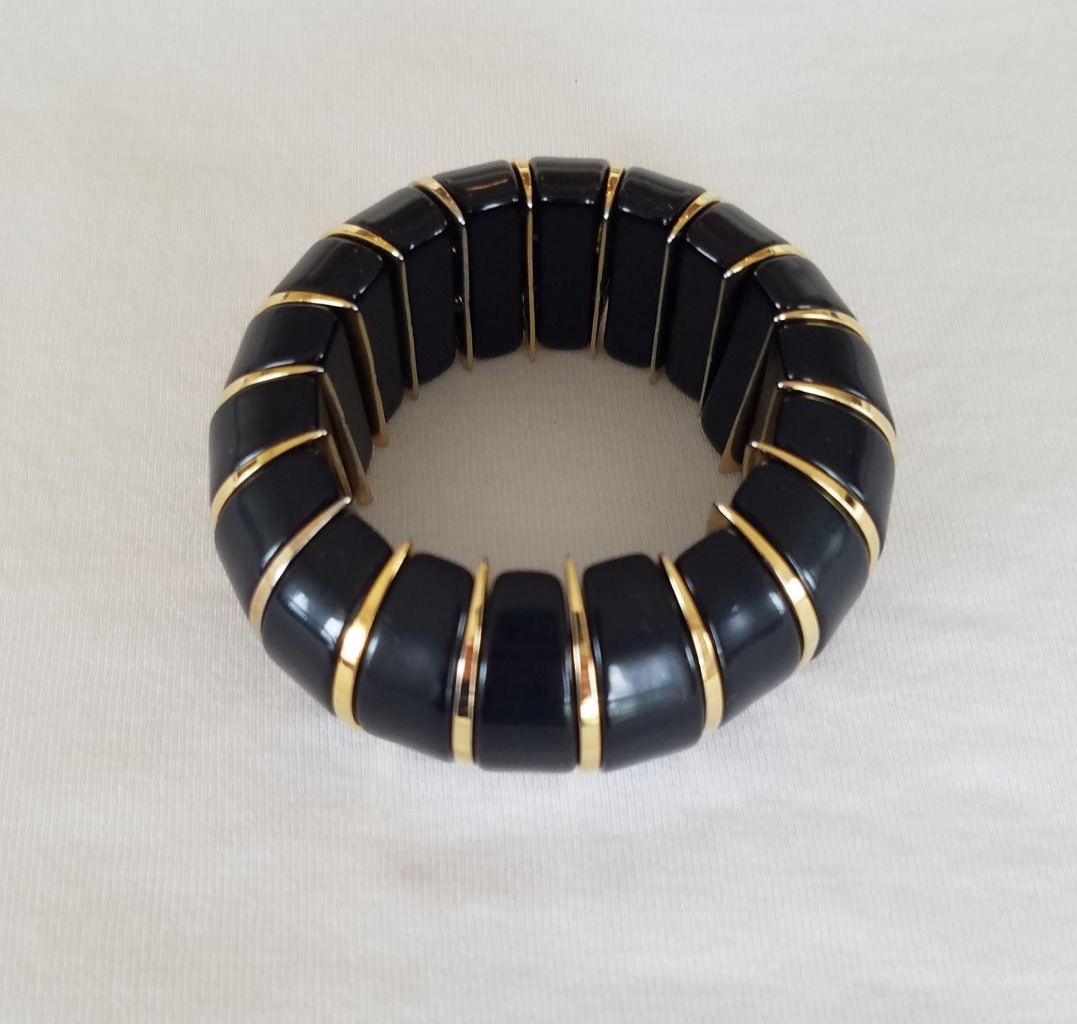 Vintage Black Enamel Stretch Bracelet from the 1970s