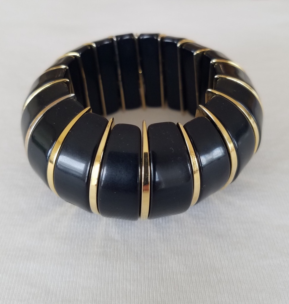 Vintage Black Enamel Stretch Bracelet from the 1970s