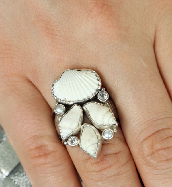 Echo of the Dreamer Shell Statement Ring with Botticelli Style Band
