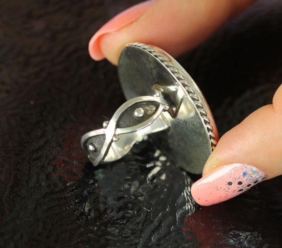 Echo of the Dreamer Gray Mother of Pearl Large Statement Ring