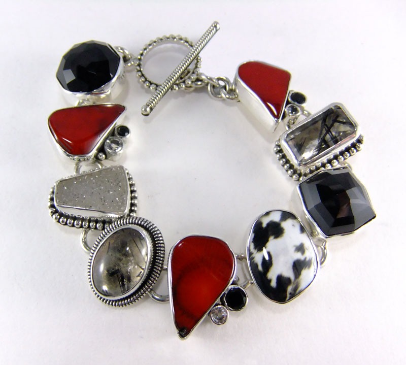 Echo of the Dreamer Red, White, & Black Bracelet