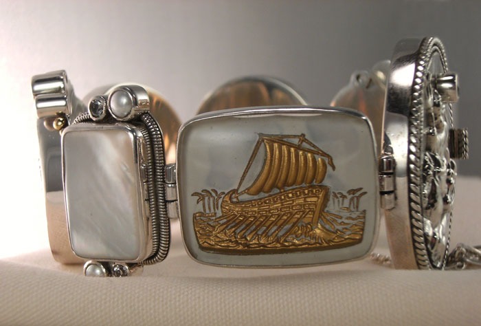 Mars & Valentine Golden God of the Sea "Cuff" Bracelet