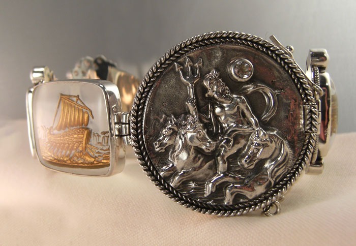 Mars & Valentine Golden God of the Sea "Cuff" Bracelet