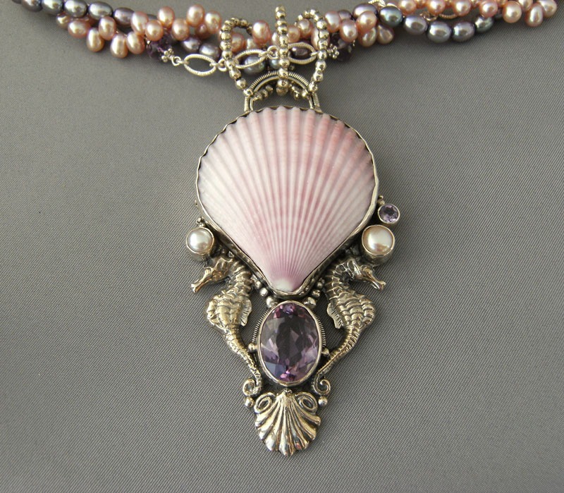 Mars & Valentine Lavender Sea Goddess Necklace
