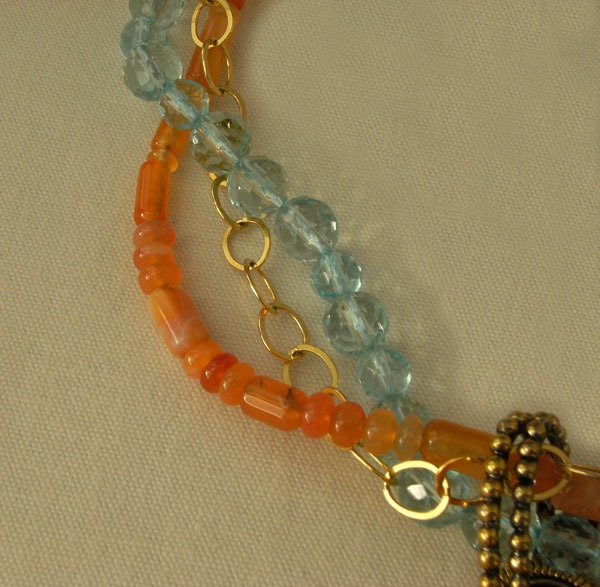 Mars & Valentine Tropical Goddess Necklace