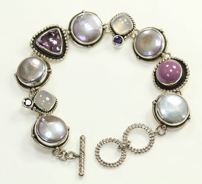 Echo of the Dreamer Orchid & Amethyst Bracelet