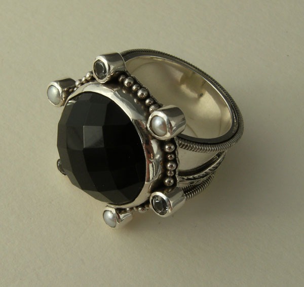 Mars & Valentine Faceted Black Onyx Ring