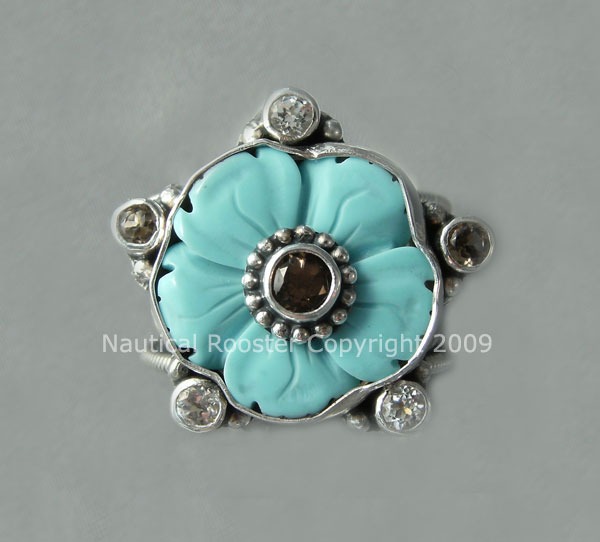 Mars & Valentine Petite Turquoise Flower Ring