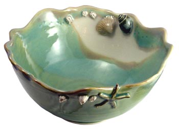 Mussels and More Aqua/Sand Surf Bowl
