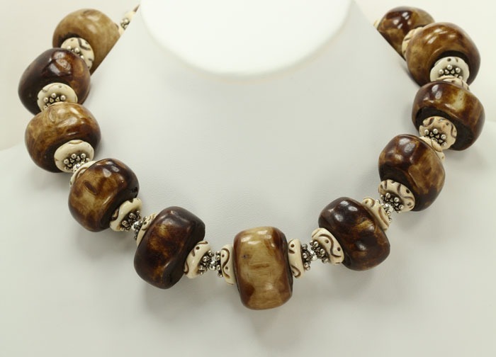 Amy Kahn Russell Hand-Carved Bone Necklace 
