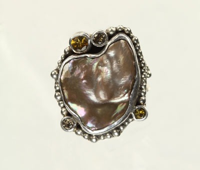 Mocha Free Form Pearl Ring