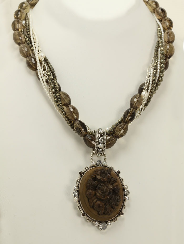 Antique Vulcanite Primrose Cameo Necklace