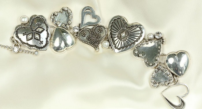 New Sterling Silver Hearts Bracelet
