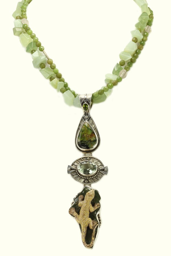 Echo of the Dreamer Lizard Statement Pendant