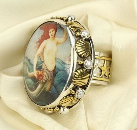 Mars & Valentine Siren Song Statement Ring