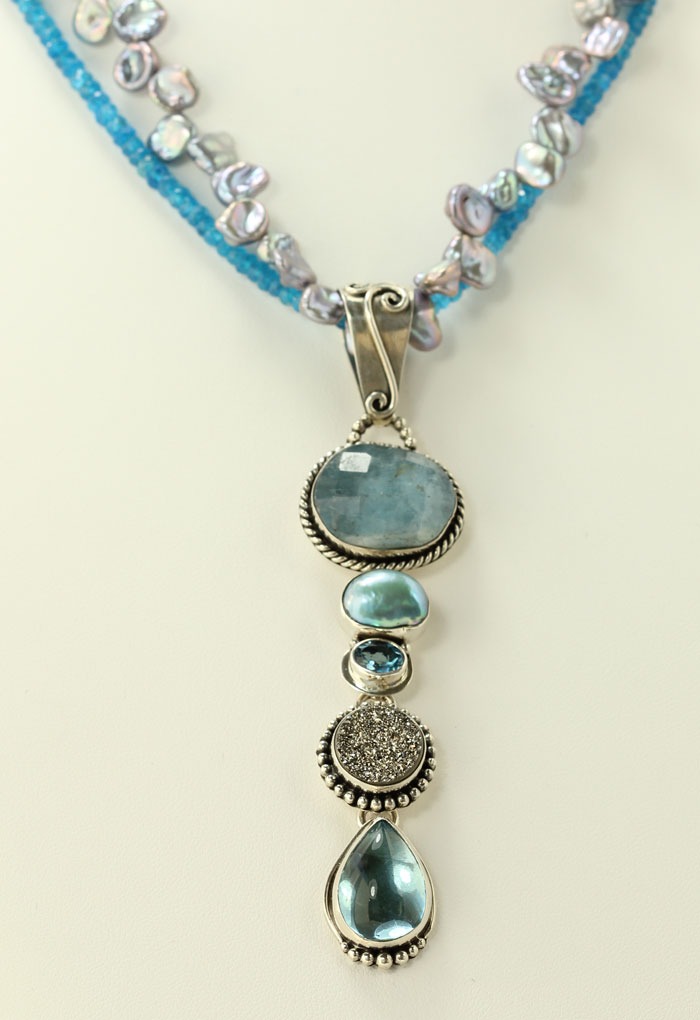 Blue Pendant Necklace with Pearls