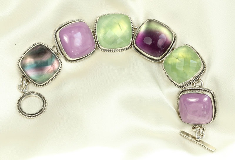 Phosphosiderite, Prehnite, & Fluorite Bracelet