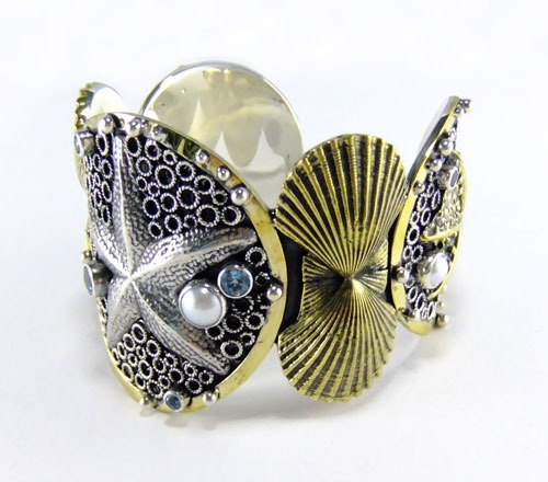 Submarine Atlantis Cuff