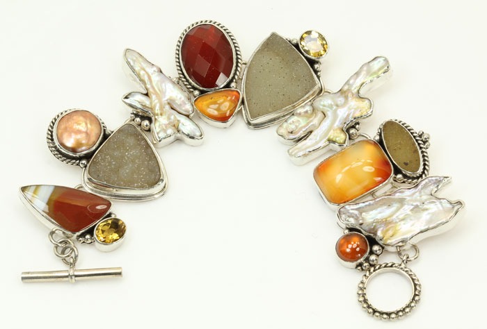 Echo of the Dreamer Agate Drusy Bracelet