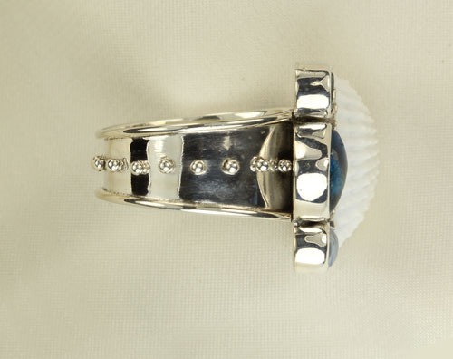 Shell Ring with Gemstone Cluster