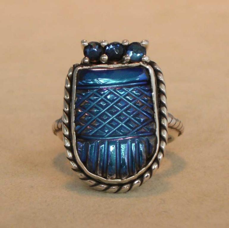 Amy Kahn Russell Titanium Crest Ring--CAN BE RESIZED--ORIGINALLY $128.00