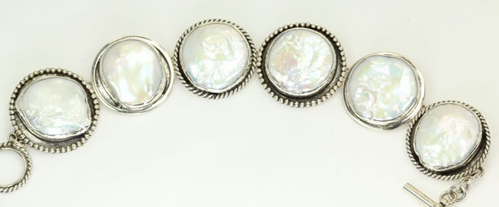 Echo of the Dreamer Large White Coin Pearl Statement Bracelet