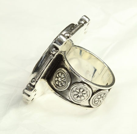 Mars & Valentine Antique Porcelain Statement Ring