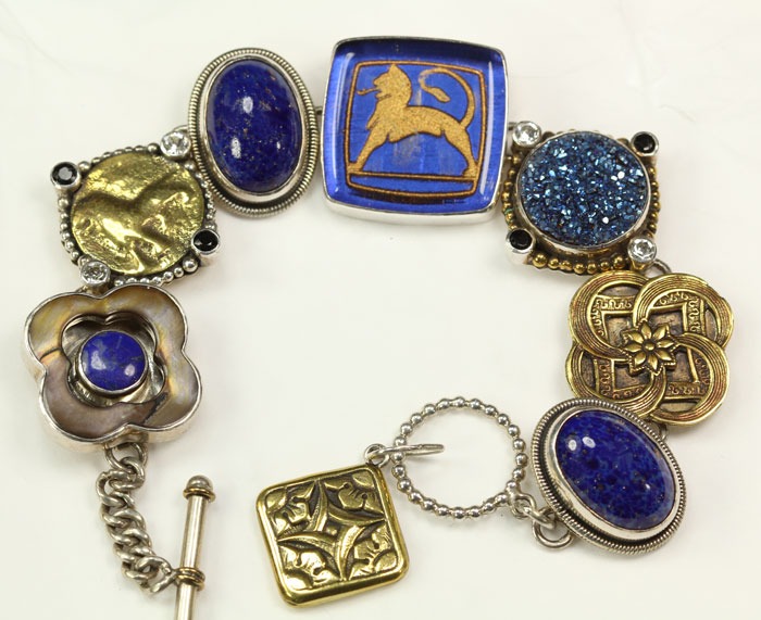 Mars & Valentine Double Lion Bracelet