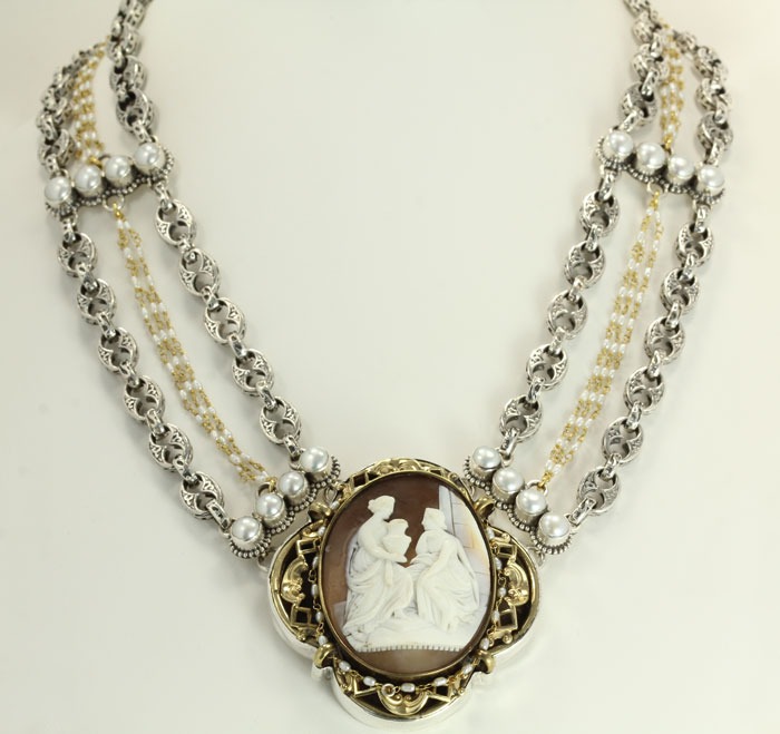 Mars & Valentine Antique Cameo Collar