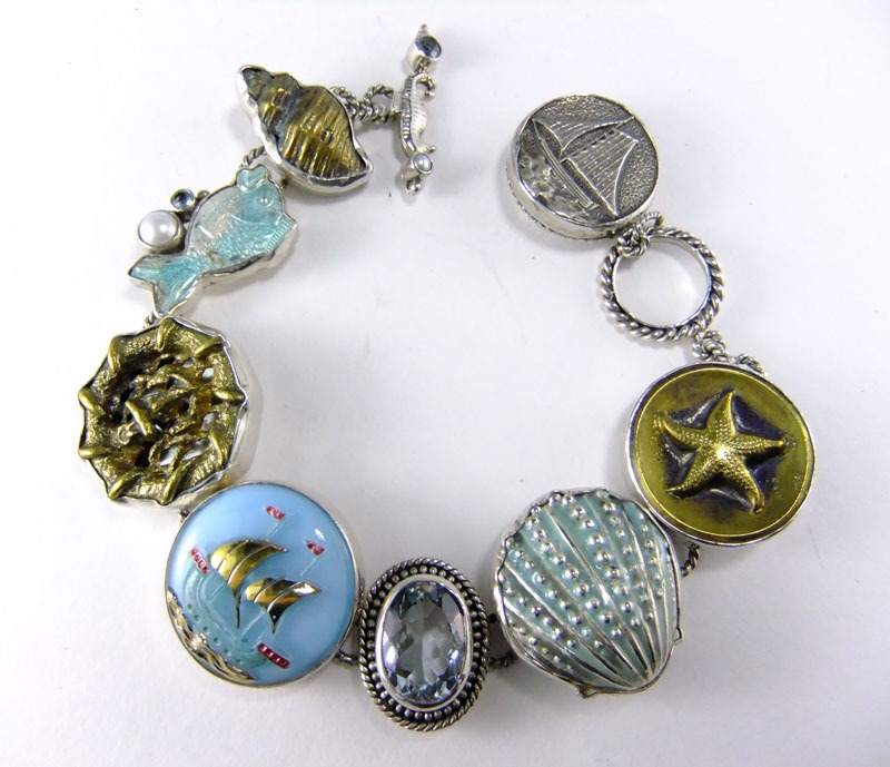 Mars & Valentine Blue Treasure Bracelet