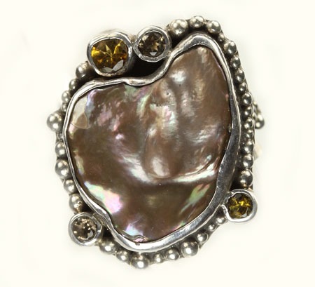 Echo of the Dreamer Mocha Free Form Pearl Ring